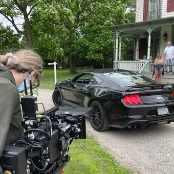 Elle Schneider Profile