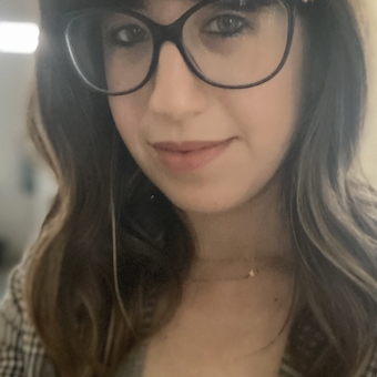 Lindsay Grossman Profile