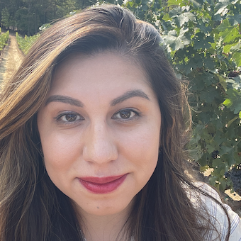 Laurel Pérez-Fuksa Profile