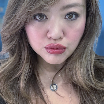 Mia Holly Kim Profile