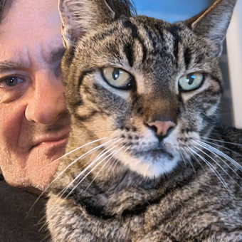 Tom Holowach Profile