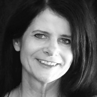 Laurie Ashbourne Profile