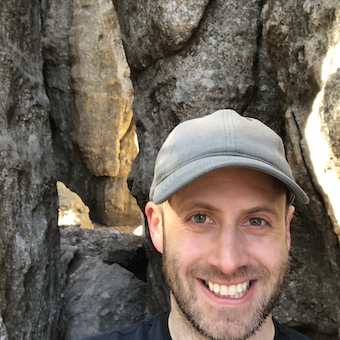 Stuart Thomas Profile