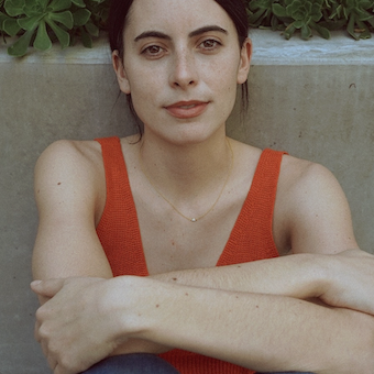 Caroline Lindy Profile